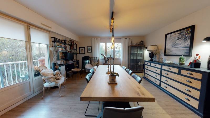 Appartement F3 avec balcon et garage PROCHE GARE SNCF