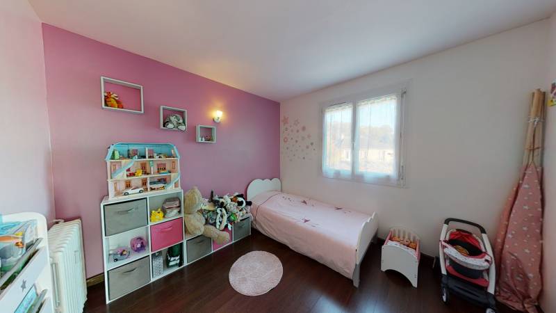 APPARTEMENT F3 AVEC REZ-DE-JARDIN QUARTIER SAINT MICHEL EVREUX