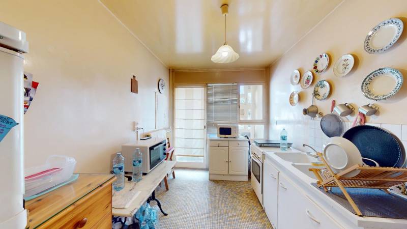 APPARTEMENT T2 A VENDRE LOUÉ À EVREUX CENTRE VILLE