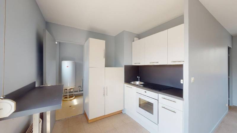 APPARTEMENT - TYPE 2 - EVREUX quartier Saint-Michel (27000)