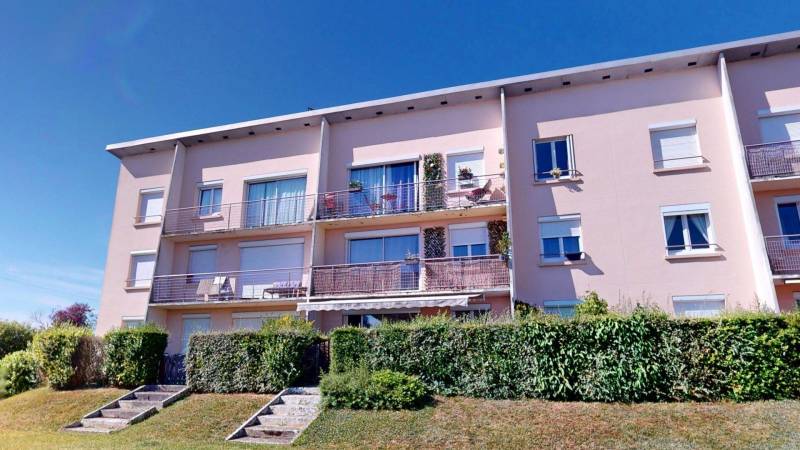 SAINT-MICHEL ÉVREUX – APPARTEMENT T3 AVEC BALCON, CAVE ET PARKING PRIVATIF