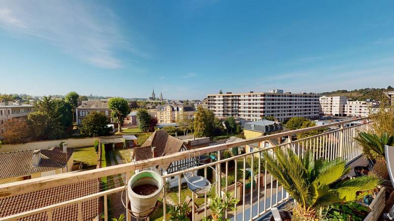 Bel appartement avec vue panoramique à Evreux par Saint Michel Immobilier