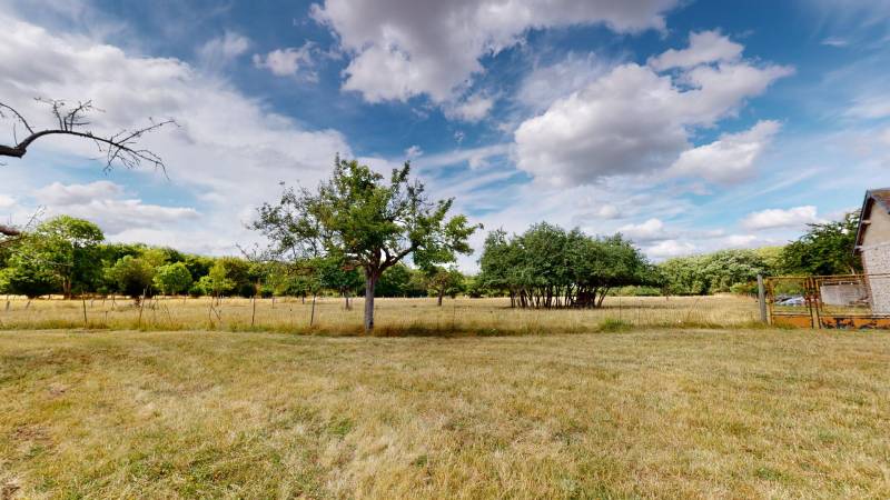 MAISON DE 176M² - TYPE 6 - SACQUENVILLE (27930)