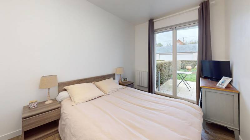 Appartement Meublé à LOUVIERS de type F2 en rez-de-jardin