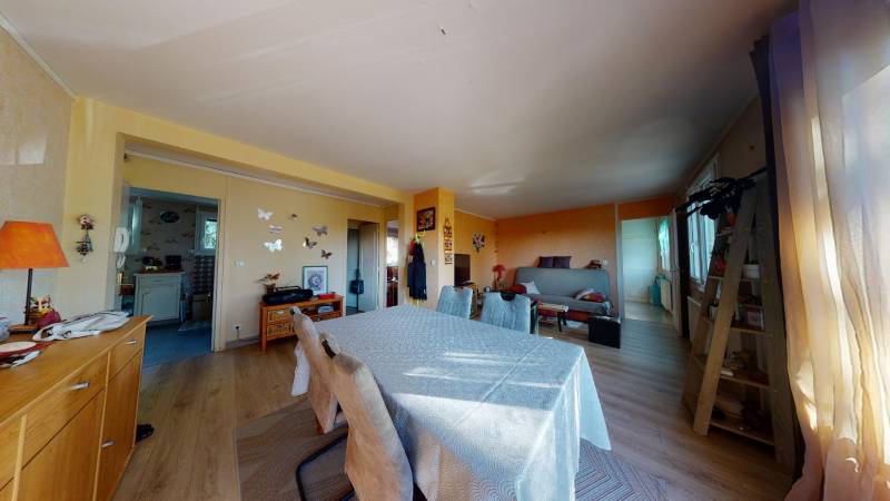 Appartement F4 à EVREUX proche GARE SNCF