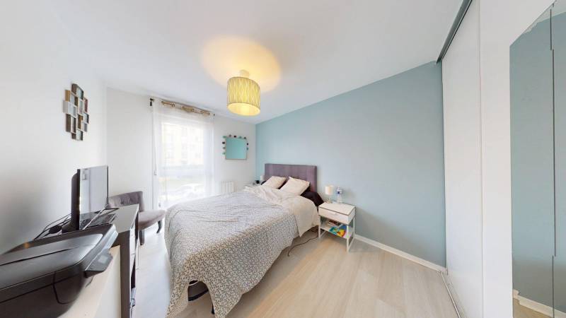 APPARTEAPPARTEMENT A LOUER A EVREUX - MEUBLE - 3 PIECES - 2 CHAMBRES