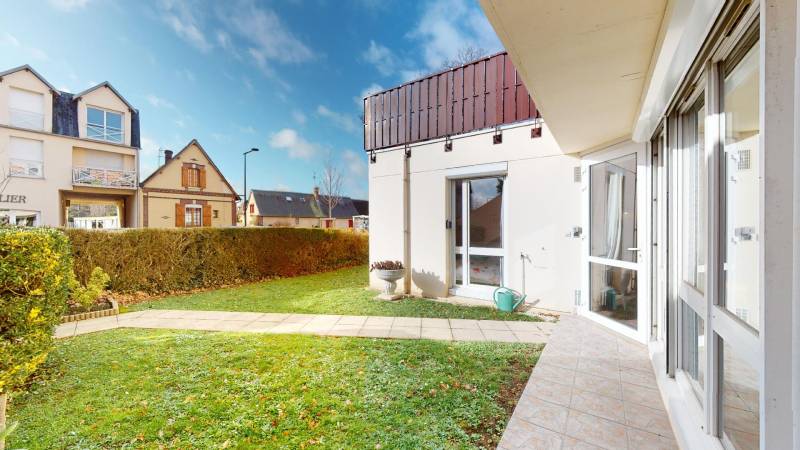 Appartement rez-de-jardin EVREUX SAINT MICHEL 27000