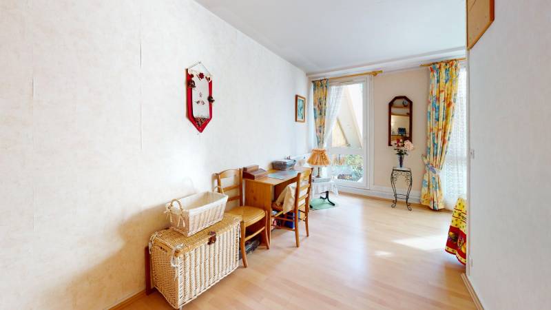 Appartement rez-de-jardin EVREUX SAINT MICHEL 27000