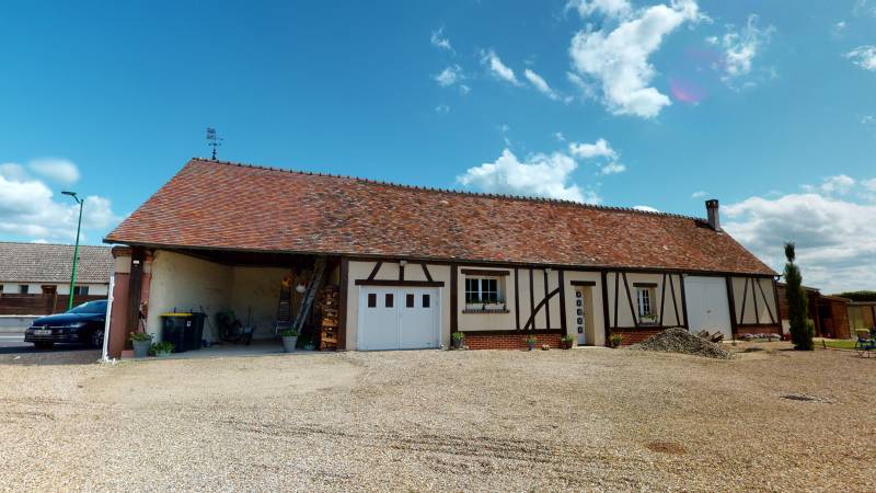 Grande propriété familiale par l'agence Saint Michel Immobilier