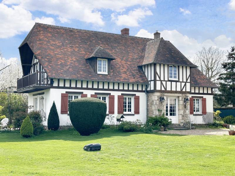 MAISON NORMANDE T5 DE 134M2 - SACQUENVILLE