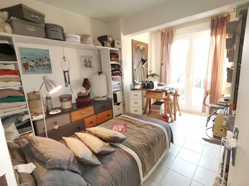 POUR INVESTISSEUR - APPARTEMENT T2 A EVREUX