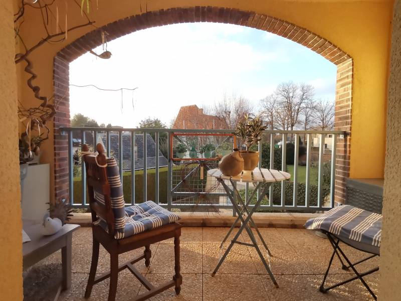 POUR INVESTISSEUR - APPARTEMENT T2 A EVREUX