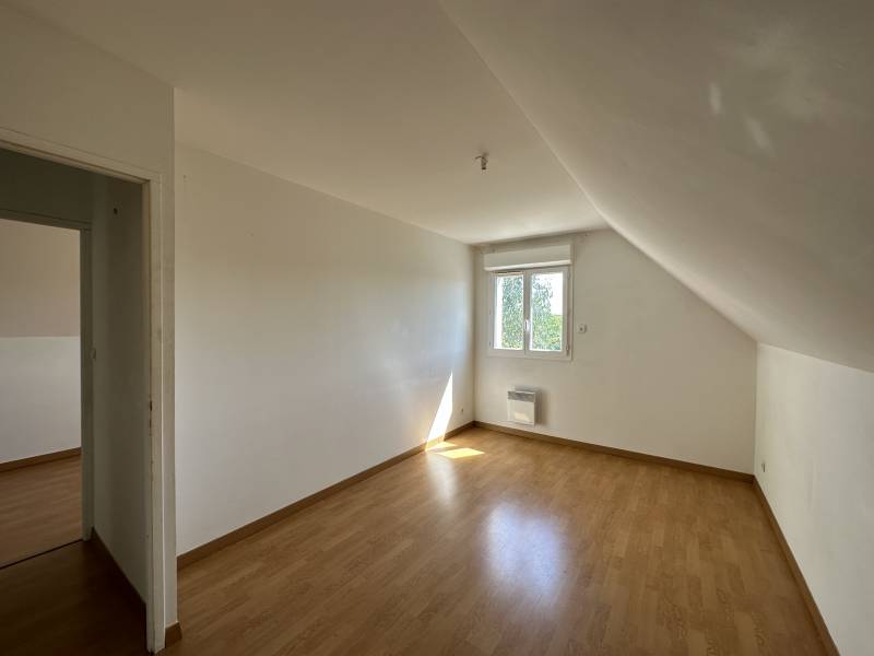 À VENDRE MAISON SITUÉE À ÉVREUX QUARTIER SAINT-MICHEL