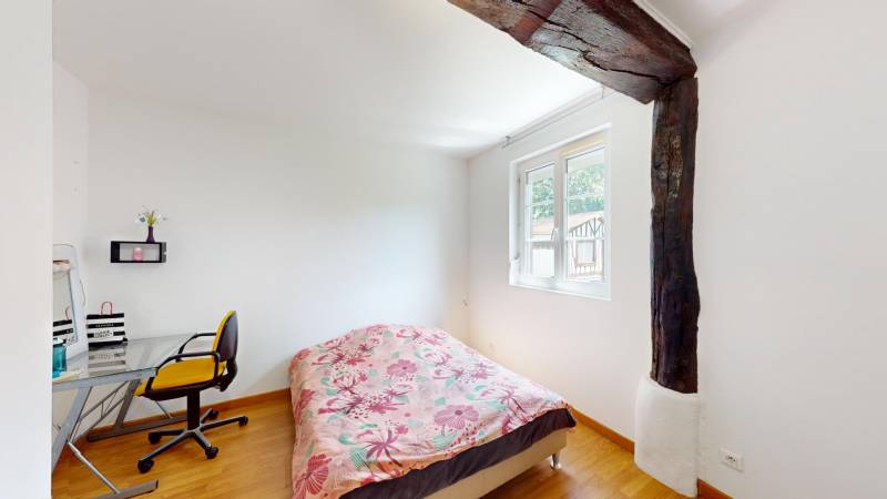 Longère rénovée de type F5 à ORMES