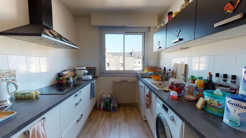 A VENDRE APPARTEMENT F3 HYPER CENTRE-VILLE EVREUX AVEC ASCENSEUR, GARAGE, CAVE