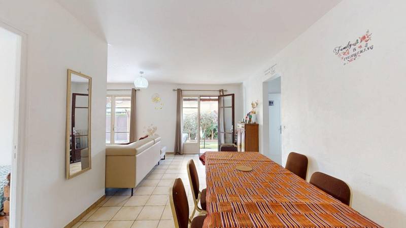 Maison familiale 7 pièces avec dépendance – Secteur Saint-Michel à Évreux