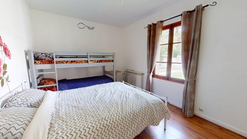 Maison familiale 7 pièces avec dépendance – Secteur Saint-Michel à Évreux