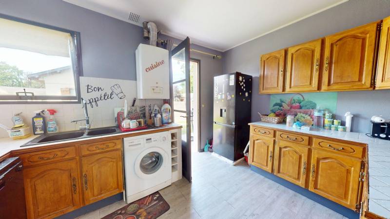 Maison familiale 7 pièces avec dépendance – Secteur Saint-Michel à Évreux