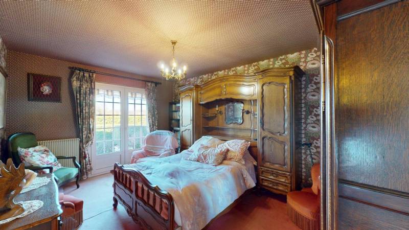 MAISON AVEC BEAUX VOLUMES, SOUS-SOL, GARAGE ET TERRAIN 1000 M² PROCHE NATURE ET CALME