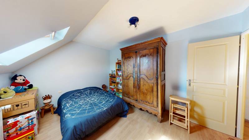 MAISON AVEC JARDIN - T6 - EVREUX quartier SAINT MICHEL (27000)