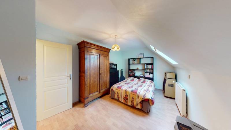 MAISON AVEC JARDIN - T6 - EVREUX quartier SAINT MICHEL (27000)