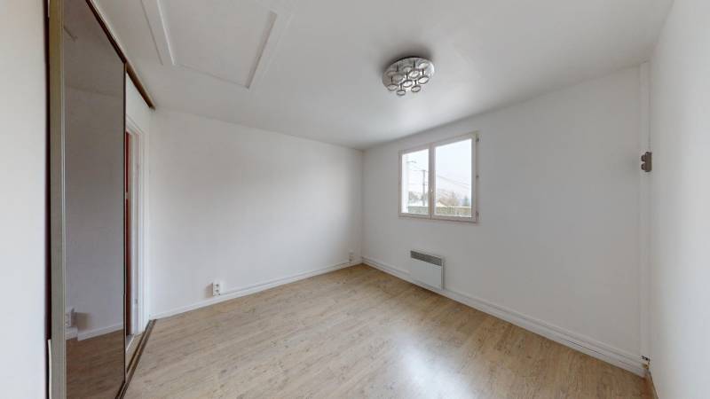 A VENDRE MAISON T5 À ÉVREUX QUARTIER SAINT-MICHEL AU CALME AVEC VUE PANORAMIQUE