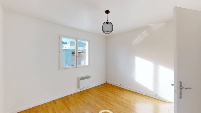 A VENDRE MAISON T5 À ÉVREUX QUARTIER SAINT-MICHEL AU CALME AVEC VUE PANORAMIQUE