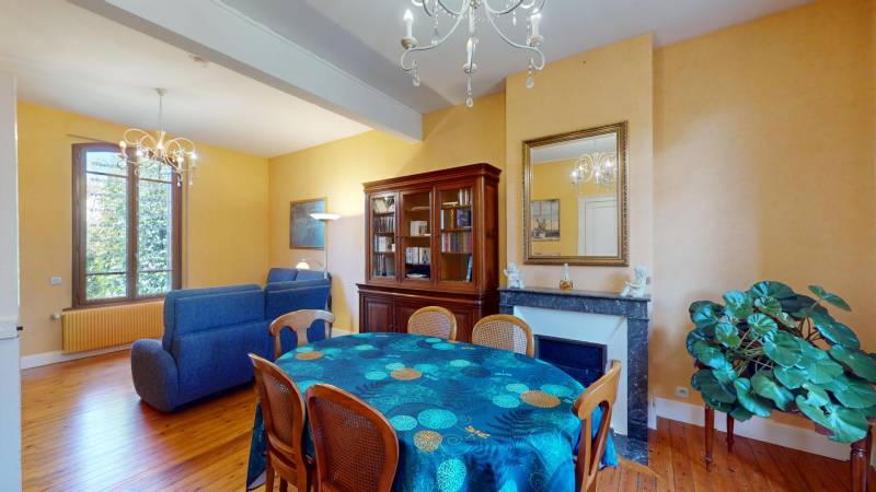 Centre ville d'EVREUX, Maison de Maître et son jardinet