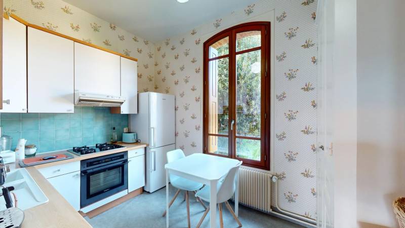 Centre ville d'EVREUX, Maison de Maître et son jardinet