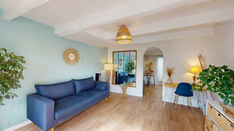 A VENDRE MAISON RÉNOVÉE DE 60M2 SITUÉE PRÈS DE ROUEN À NOTRE DAME DE BONDEVILLE