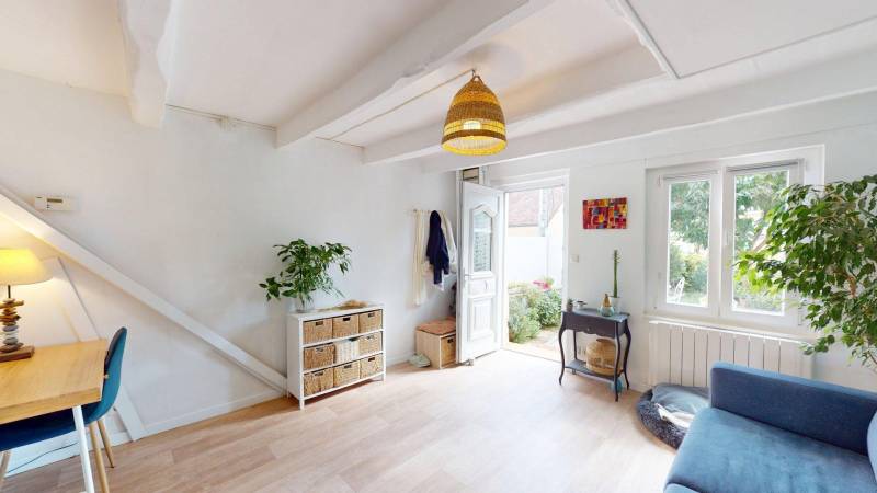 A VENDRE MAISON RÉNOVÉE DE 60M2 SITUÉE PRÈS DE ROUEN À NOTRE DAME DE BONDEVILLE