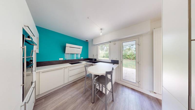 Maison à vendre à ÉVREUX dans le quartier de Saint-Michel au prix de 415000€