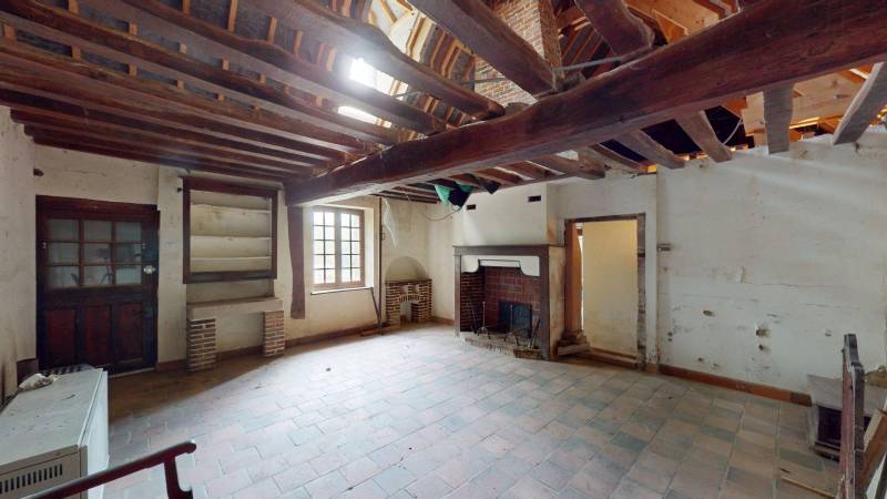 MAISON DE CARACTÈRE À FORT POTENTIEL AVEC GRENIER AMÉNAGEABLE ET PARC ARBORÉ