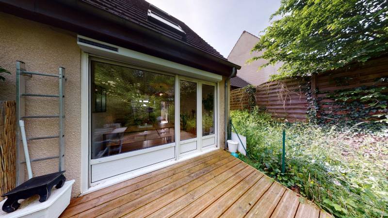 MAISON F4 à SAINT MCIHEL AVEC TERRASSE