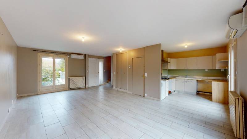 MAISON AVEC JARDIN ET GARAGE - T4 - SAINT SEBASTIEN DE MORSENT (27180)