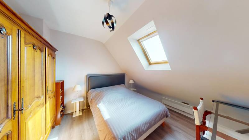 MAISON T7 AVEC 5 CHAMBRES A VENDRE À ÉVREUX SUR LE QUARTIER DE SAINT-MICHEL