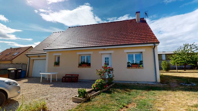 A louer Maison plain pied F3 à MISEREY DE 62m² sur un terrain de 400m²