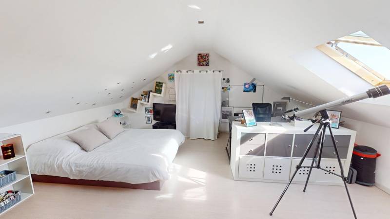 Maison Rénovée 4 Pièces avec Jardin à La Bonneville-sur-Iton - Proche Évreux