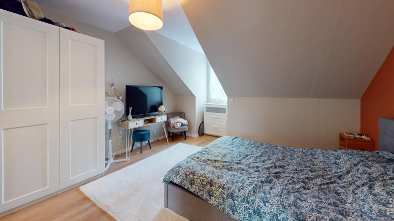 Maison de ville jumelée avec jardinet à EVREUX