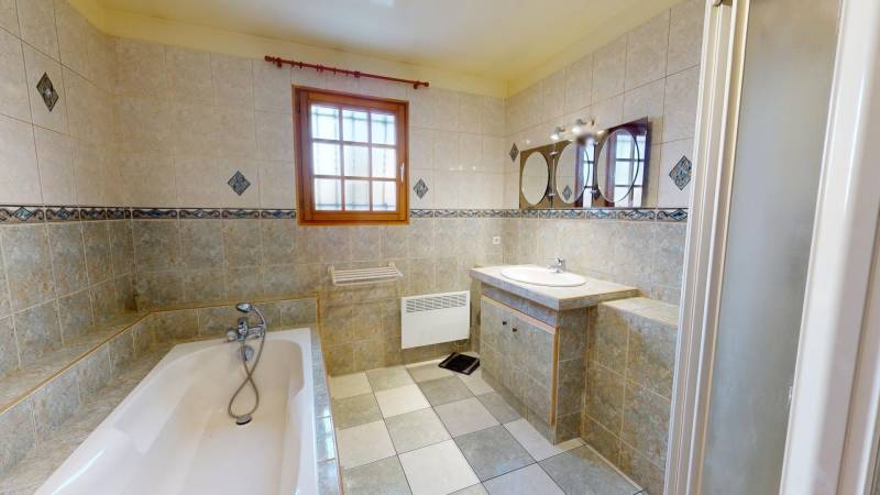 Maison de plain pied type F4 à EVREUX SAINT MICHEL