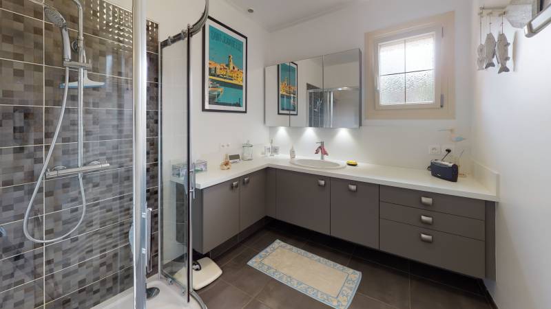 MAISON AVEC SOUS SOL TOTAL - T6 - CAUGE (27180)