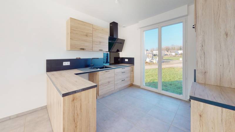 Maison Neuve de type F6 5chambres avec garage et jardin