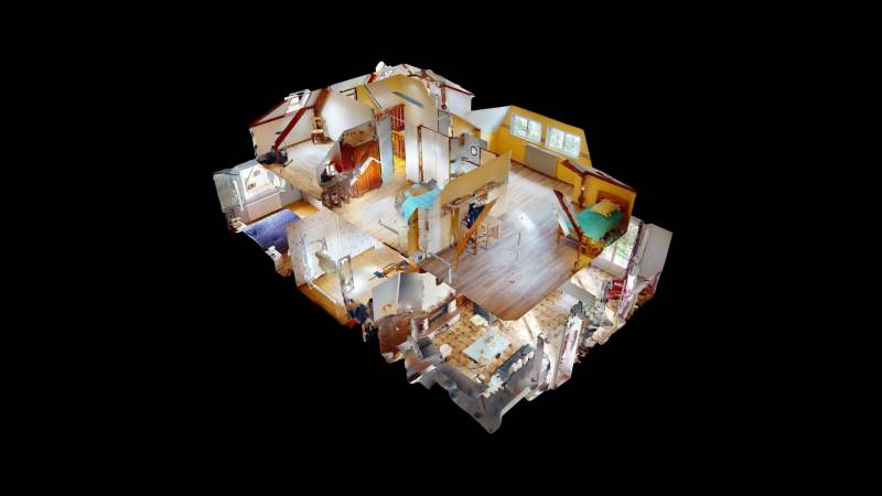 Grande maison familiale F6 de 160 m² avec sous-sol total et jardin arboré à vendre proche d’Évreux