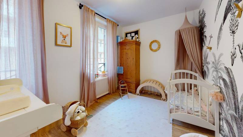 MAISON DE VILLE AVEC EXTERIEUR - T5 - hypercentre d'EVREUX (27000)