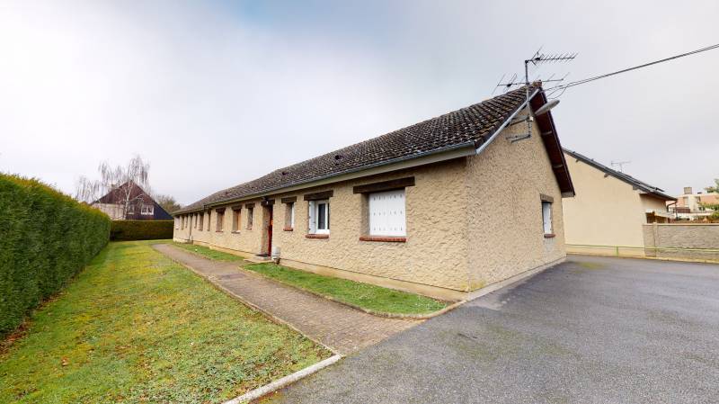 APPARTEMENT REZ-DE-CHAUSSEE - STUDIO - EVREUX quartier Saint-Michel (27000)