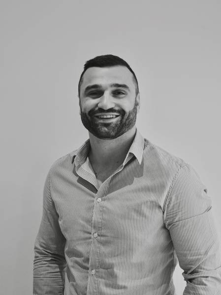 anis Questroy, agent immobilier à Évreux, expert en vente, location et accompagnement personnalisé